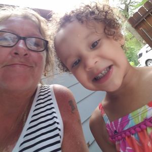 Meet your Posher, Corina